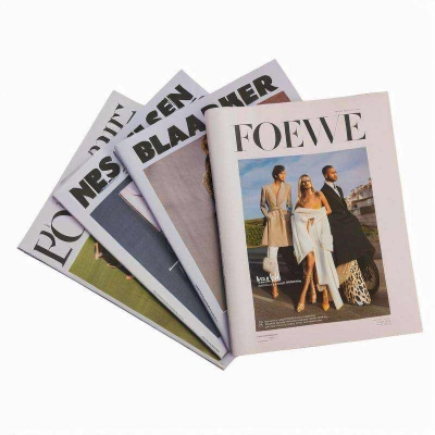 Custom Softcover Book Booklet Leaflet Flyer Fashion Magazine Offset Paper Product Catalogue Brochure Printing Service